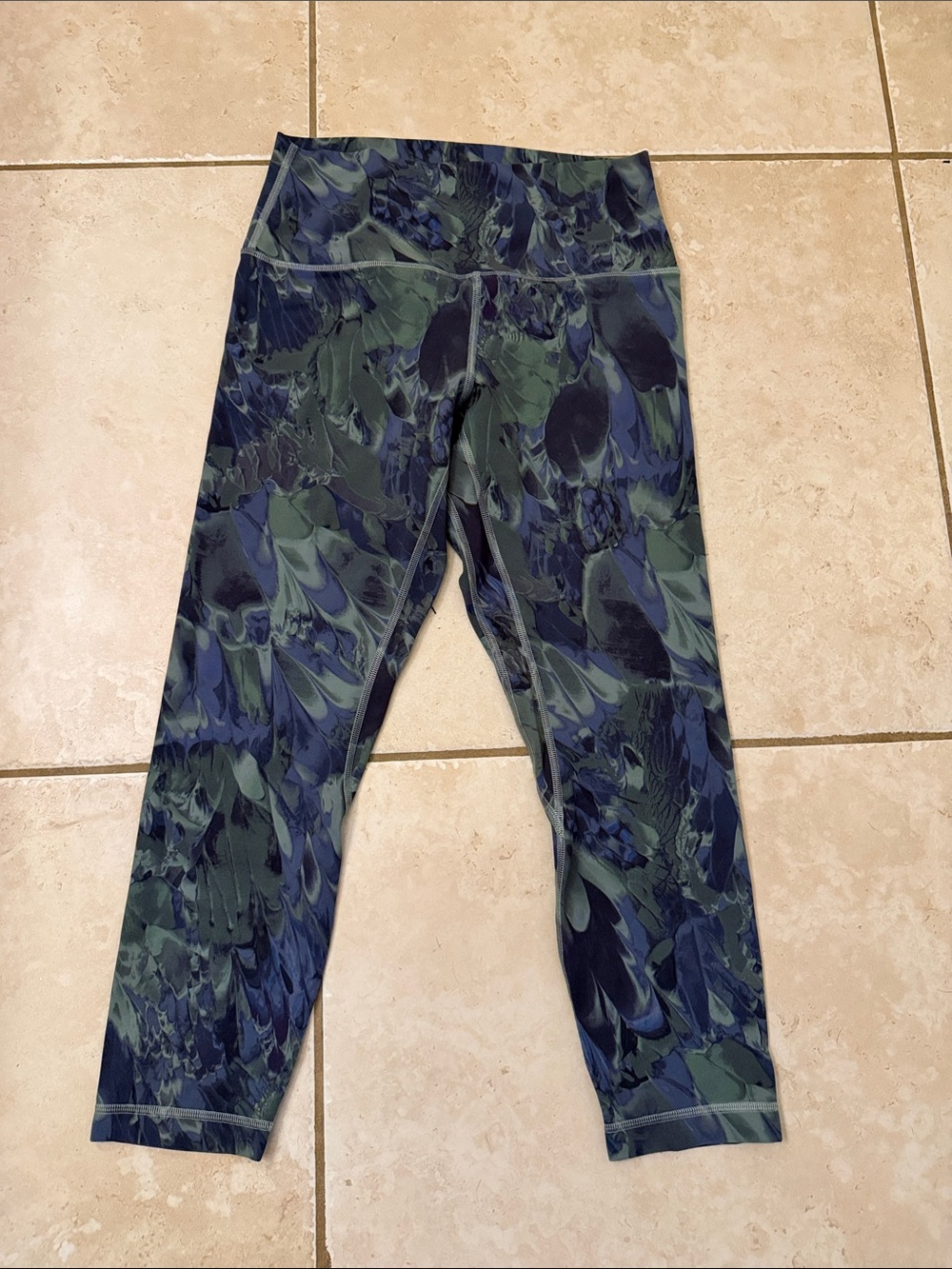 Lululemon wunder train leggings